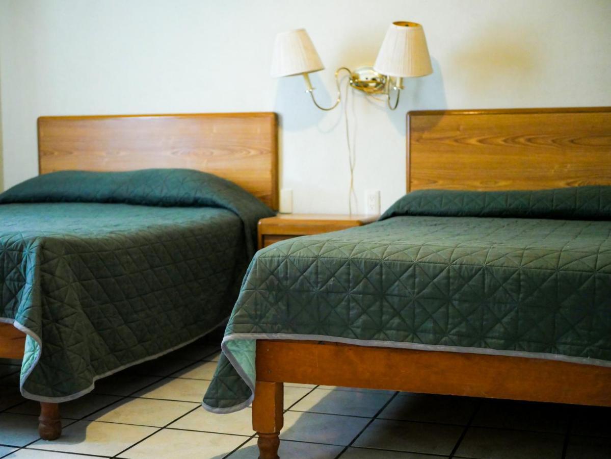 Hotel La Huerta Rio Verde Luaran gambar